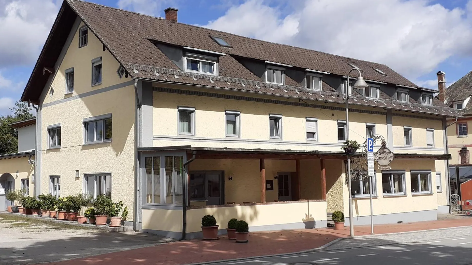 Gasthof Ramsauer Neufahrn in Niederbayern Deutschland